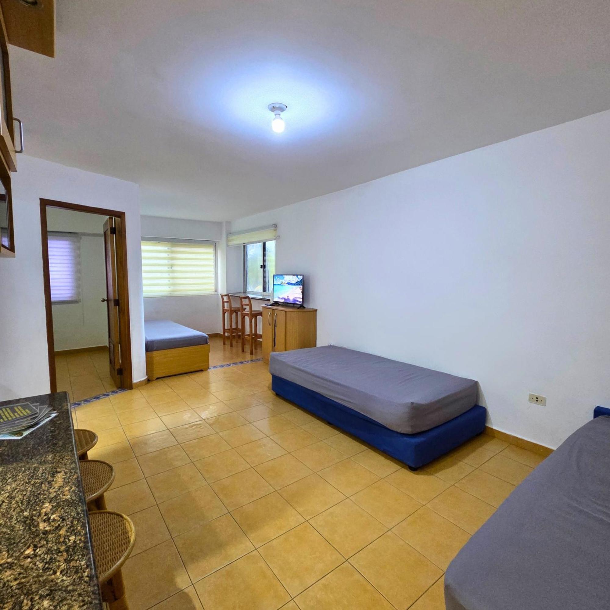 Tucacas, Frente Al Mar, Piscina Y Playa Privada Lägenhet Exteriör bild