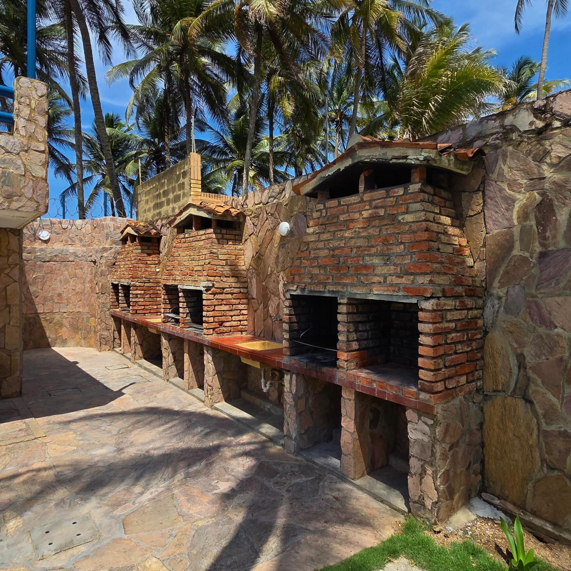 Tucacas, Frente Al Mar, Piscina Y Playa Privada Lägenhet Exteriör bild